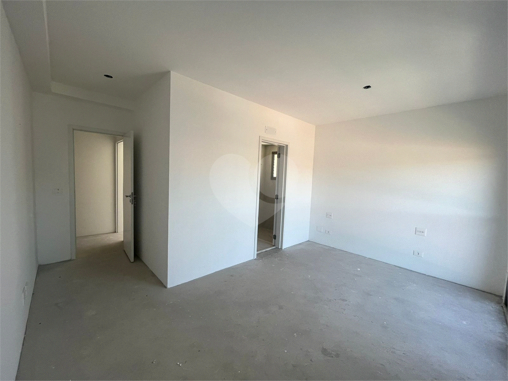 Apartamento na Lapa, com 3 dormitórios e 3 vagas