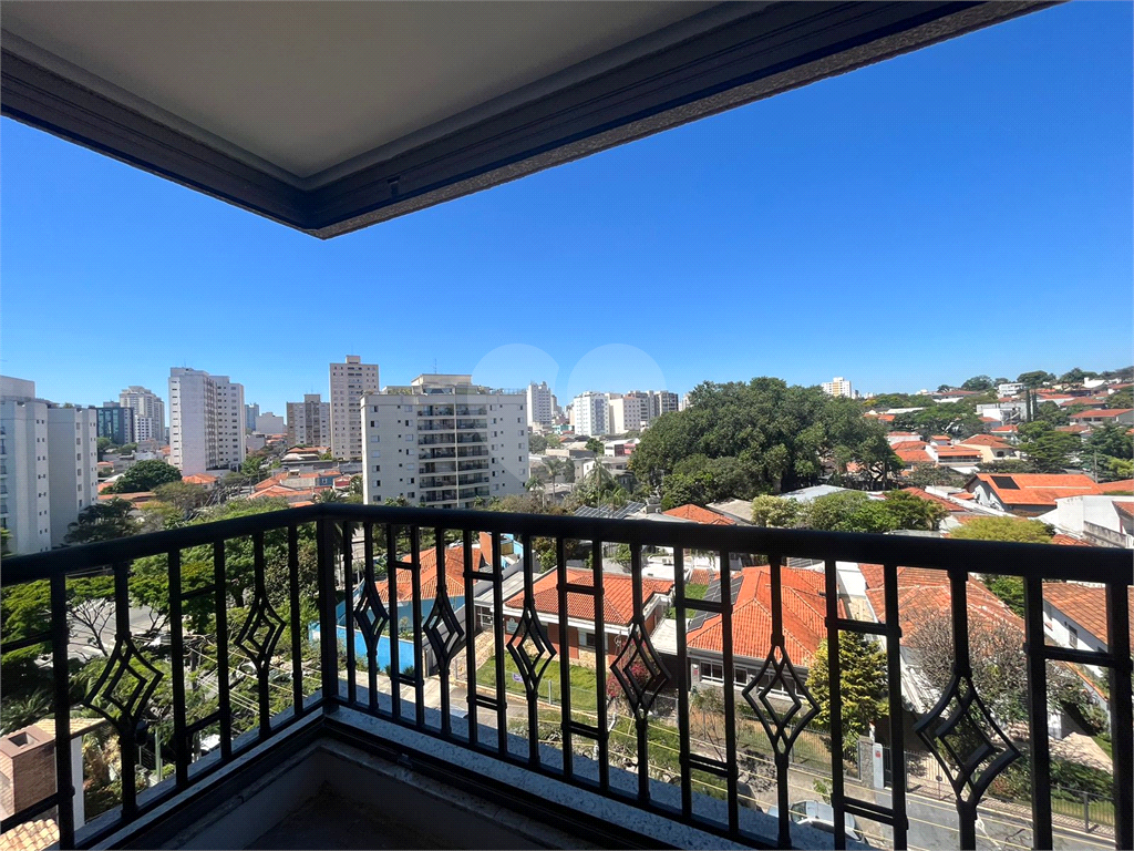 Apartamento na Lapa, com 3 dormitórios e 3 vagas