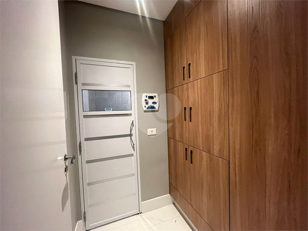 Apartamento na Lapa, com 3 dormitórios e 3 vagas