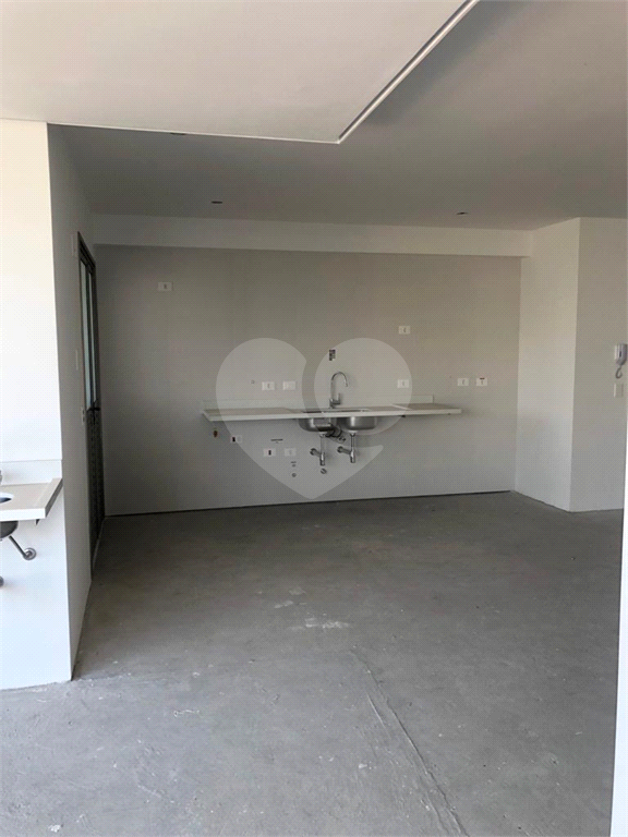 Apartamento na Lapa, com 3 dormitórios e 3 vagas