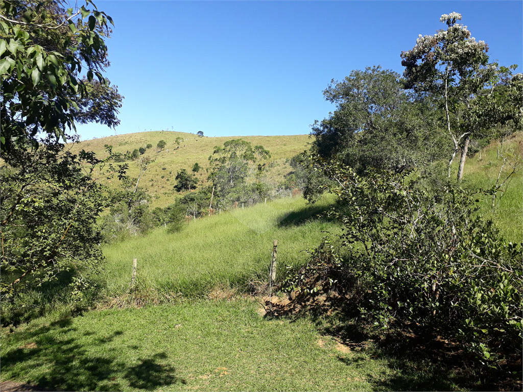 Fazenda à venda com 9 quartos, 800m² - Foto 18