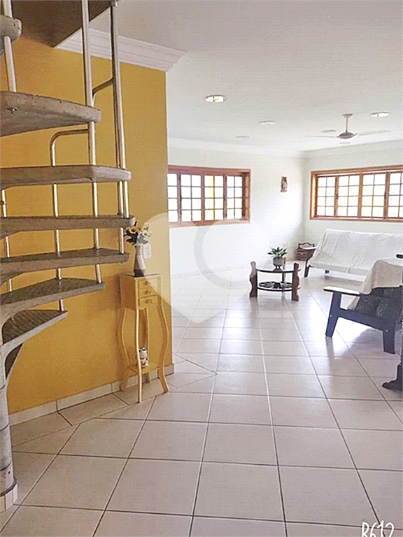 Casa à venda com 4 quartos, 330m² - Foto 27