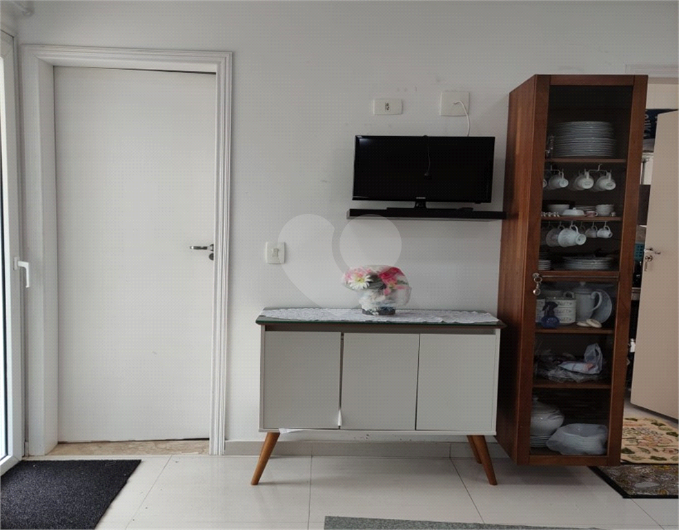 Casa de Condomínio à venda com 3 quartos, 250m² - Foto 11