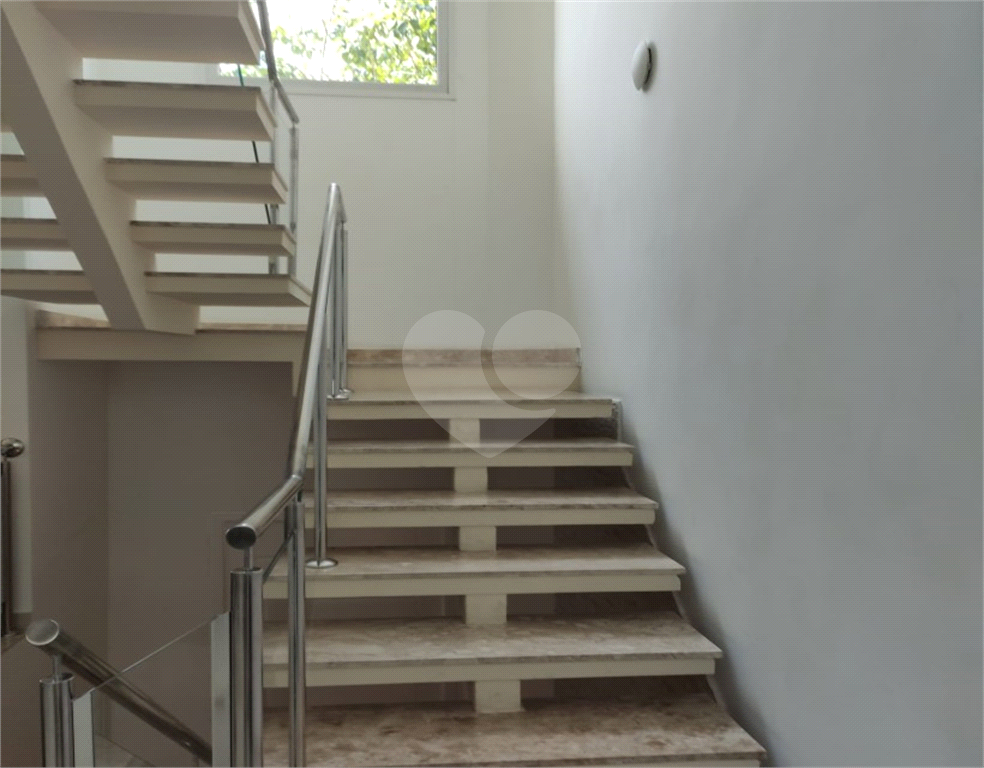 Casa de Condomínio à venda com 3 quartos, 250m² - Foto 19