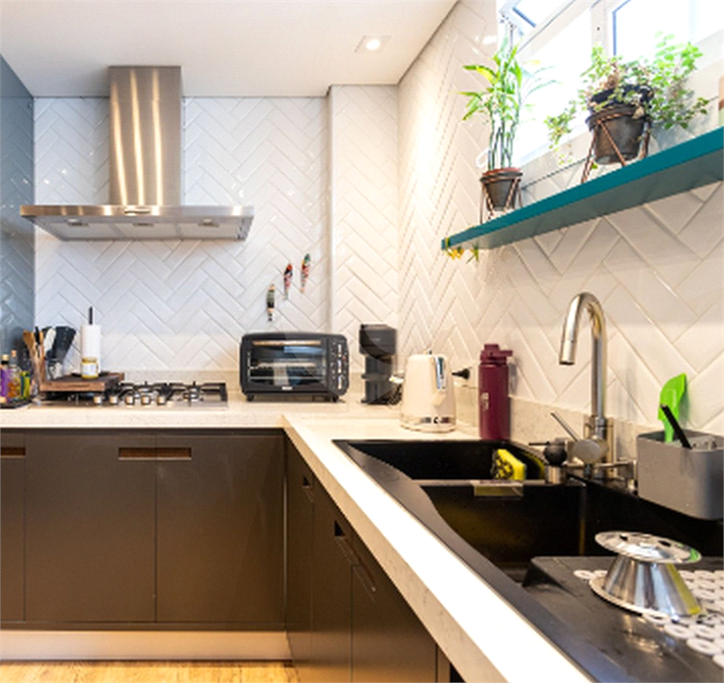 APARTAMENTO em HIGIENÓPOLIS