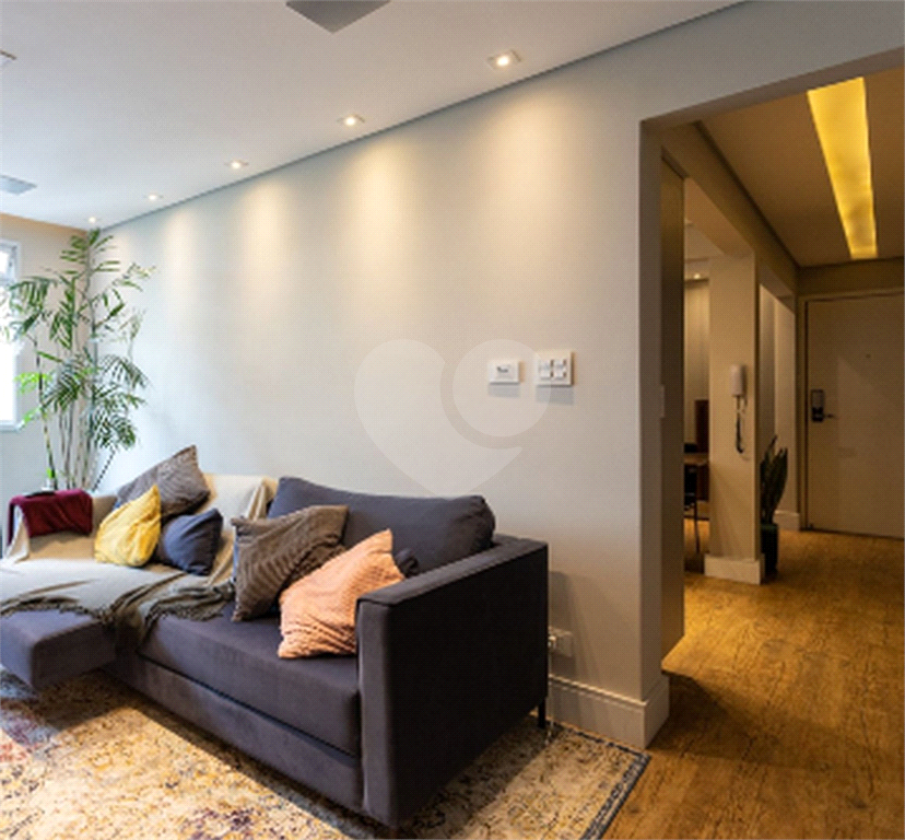 APARTAMENTO em HIGIENÓPOLIS