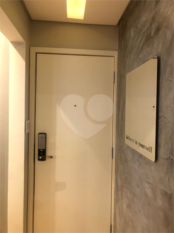 APARTAMENTO em HIGIENÓPOLIS