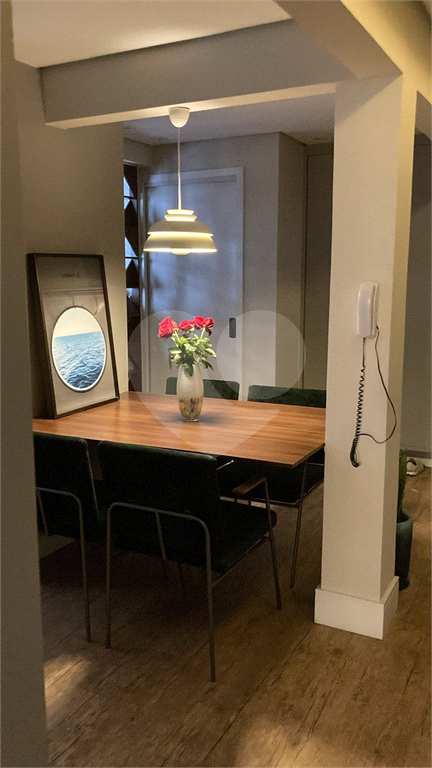 APARTAMENTO em HIGIENÓPOLIS