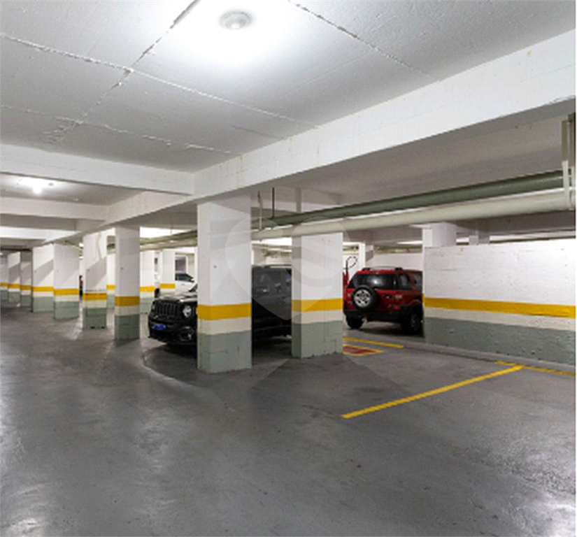 APARTAMENTO em HIGIENÓPOLIS