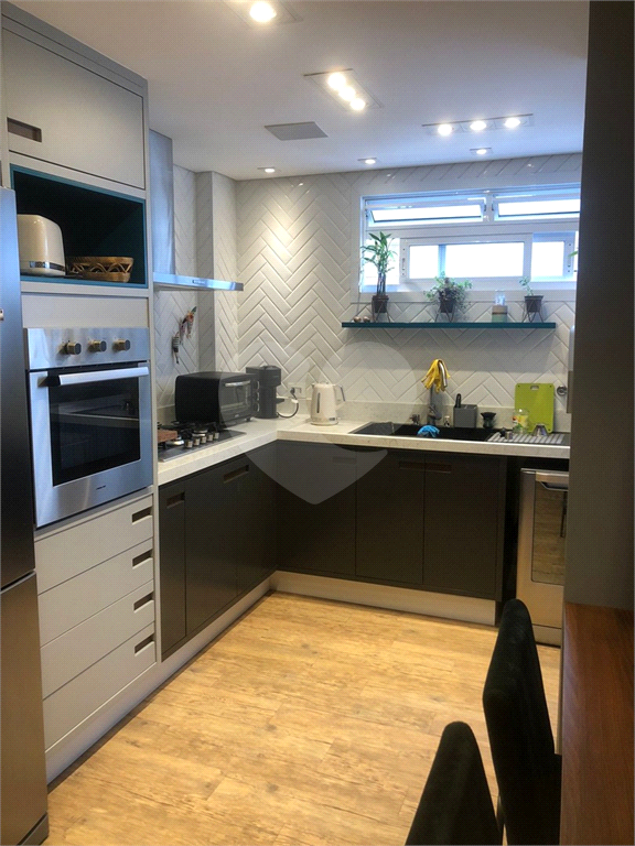 APARTAMENTO em HIGIENÓPOLIS