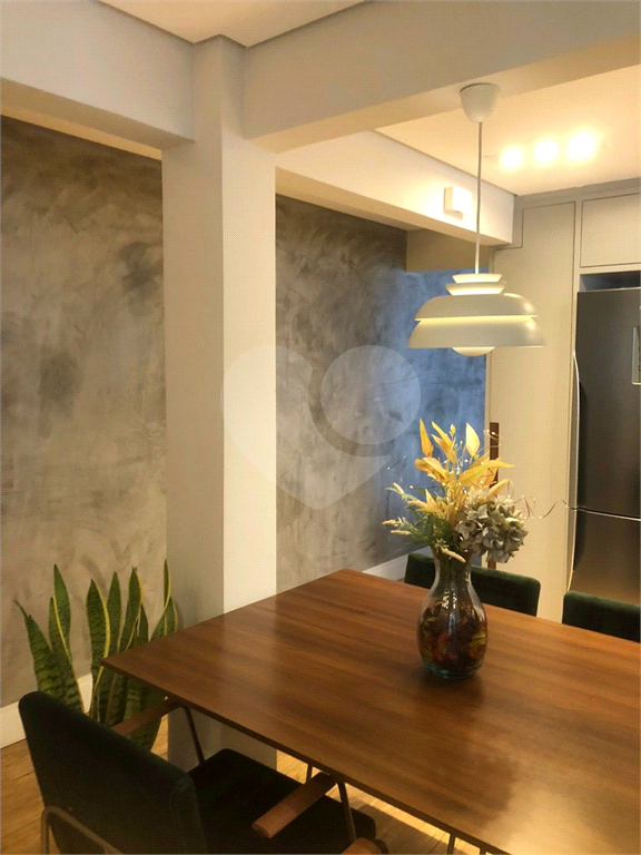 APARTAMENTO em HIGIENÓPOLIS