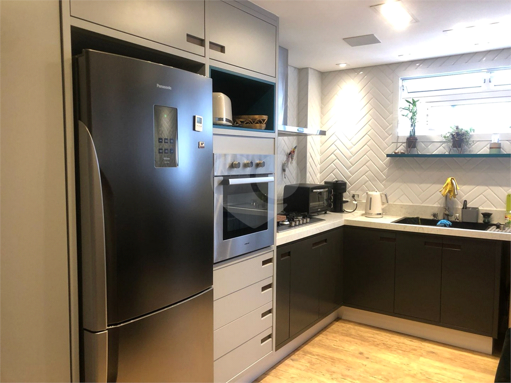 APARTAMENTO em HIGIENÓPOLIS