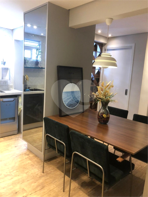 APARTAMENTO em HIGIENÓPOLIS