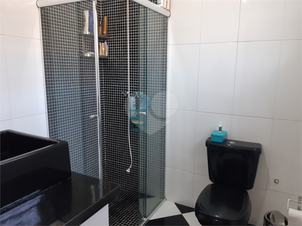 Casa com piscina,  3 dormitórios e 2 vagas no Tremembé, São Paulo.