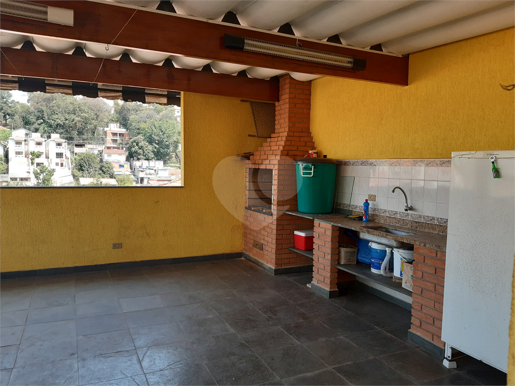 Casa com piscina,  3 dormitórios e 2 vagas no Tremembé, São Paulo.