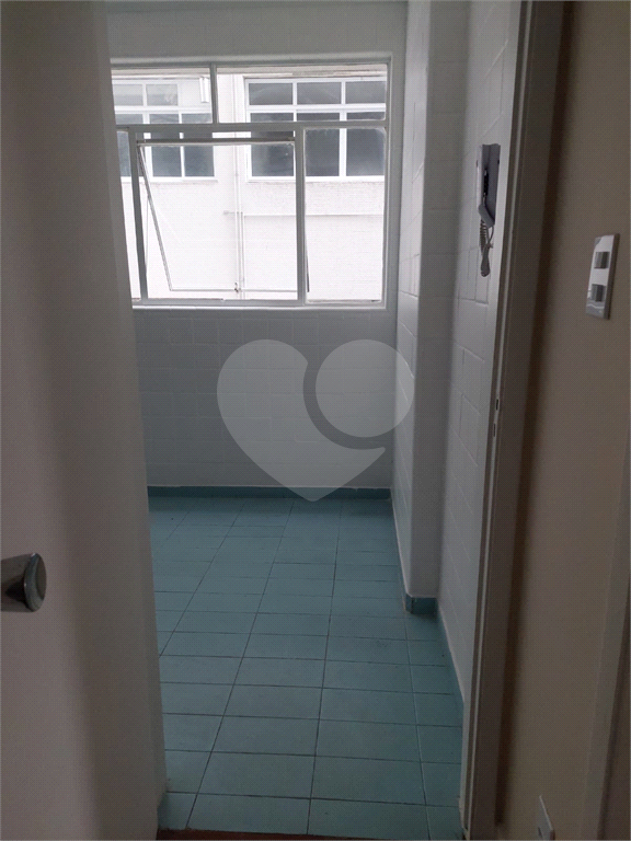 APARTAMENTO em HIGIENÓPOLIS