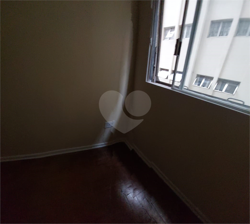APARTAMENTO em HIGIENÓPOLIS