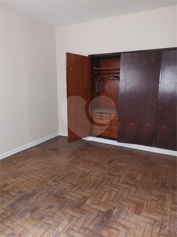 APARTAMENTO em HIGIENÓPOLIS
