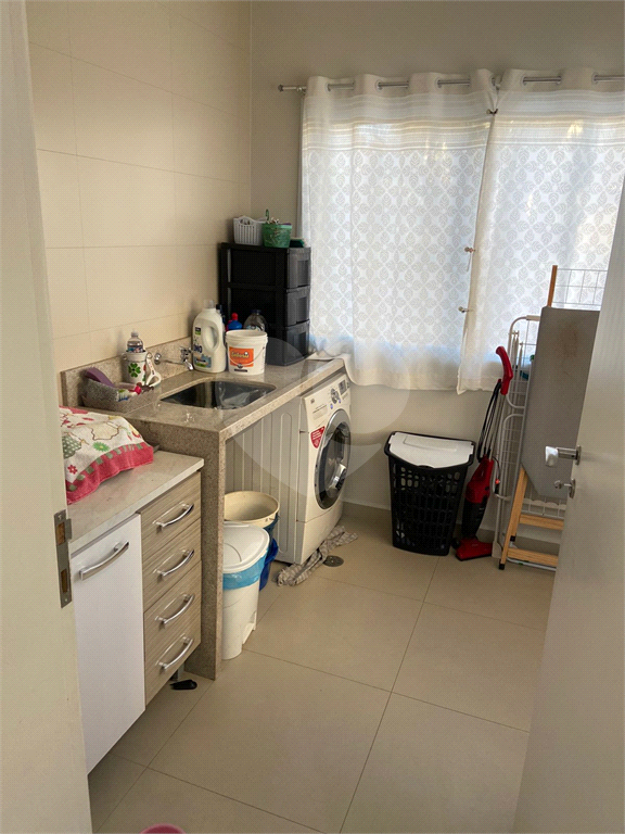 Casa à venda com 3 quartos, 300m² - Foto 8