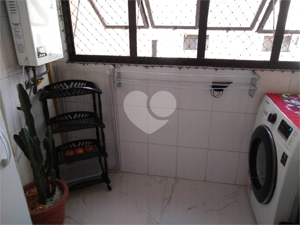 APARTAMENTO em TUCURUVI