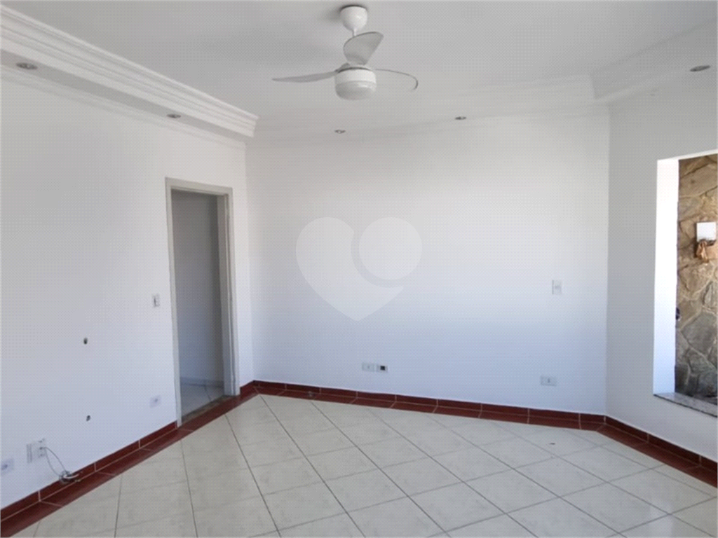 Sobrado à venda com 3 quartos, 189m² - Foto 39