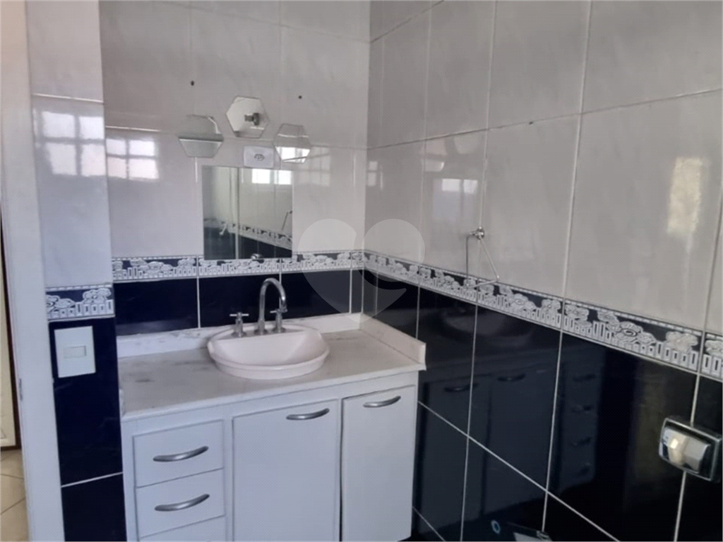 Sobrado à venda com 3 quartos, 189m² - Foto 29