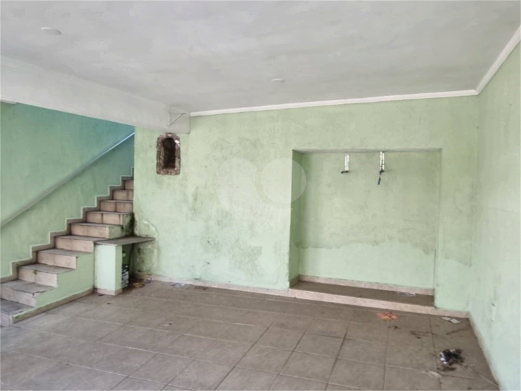 Sobrado à venda com 3 quartos, 189m² - Foto 4