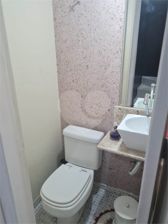 CONDOMÍNIO em CAMPO LIMPO