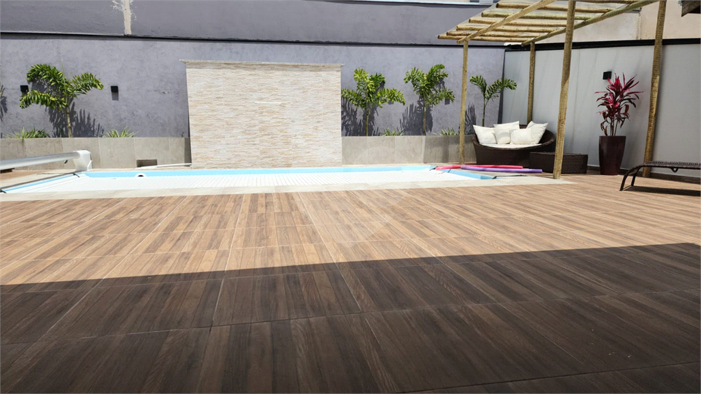 Casa de Condomínio à venda com 4 quartos, 300m² - Foto 24