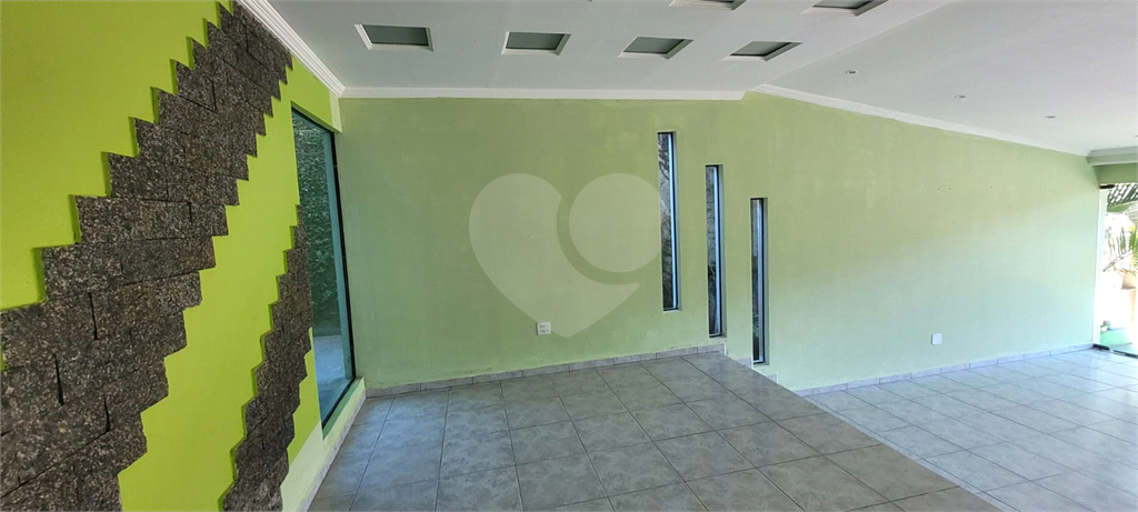 Casa à venda com 3 quartos, 380m² - Foto 26