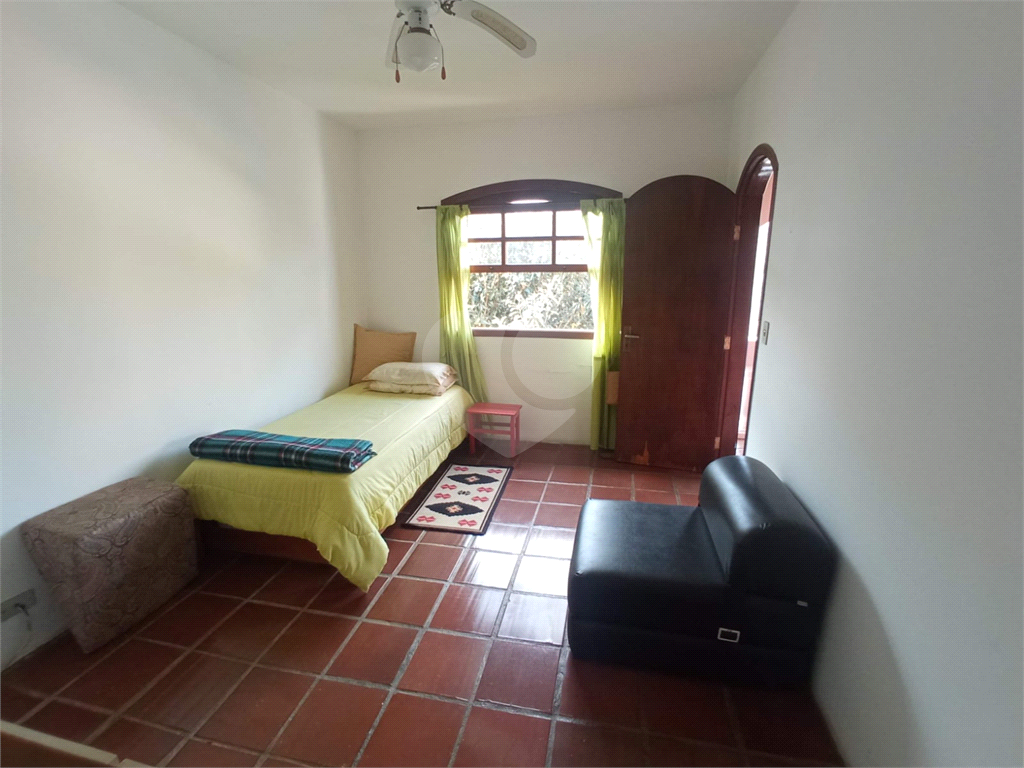 Casa de Condomínio à venda com 4 quartos, 207m² - Foto 24