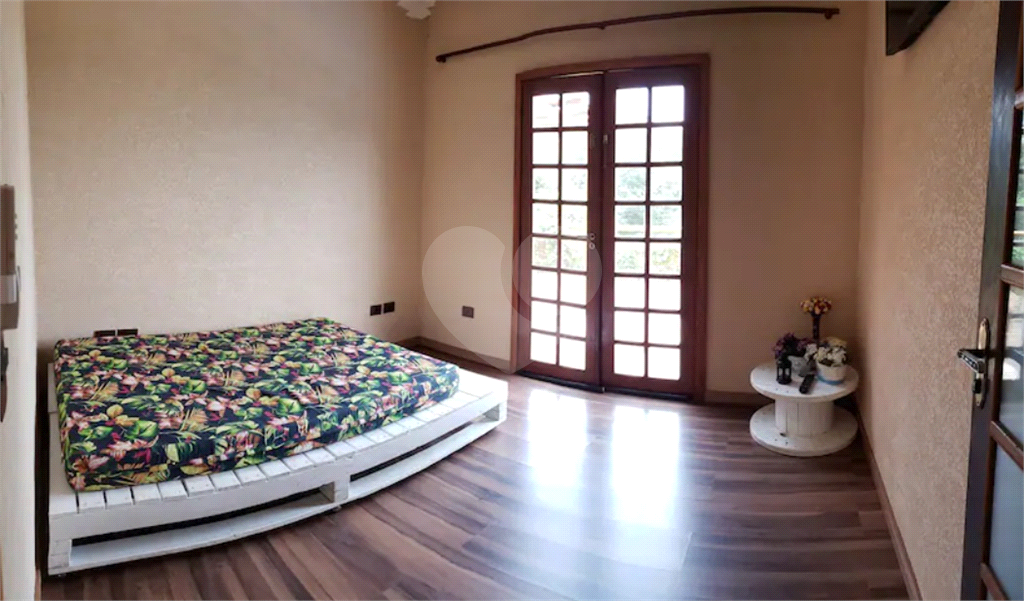 Casa em Condominio Fechado na Estancia Santa Maria do Laranjal. Estuda permuta.