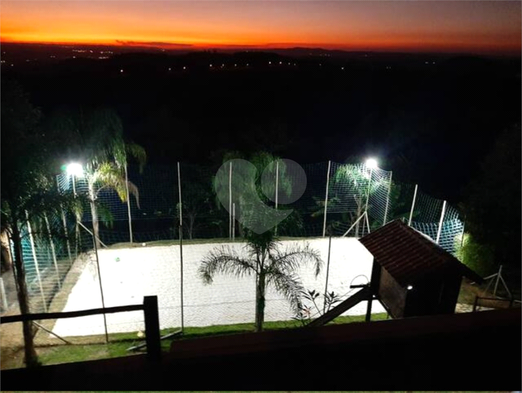Casa em Condominio Fechado na Estancia Santa Maria do Laranjal. Estuda permuta.