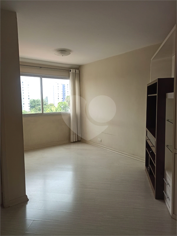 APARTAMENTO NA BRAZ LEME  COM 2 DORMITÓRIOS E PISCINA