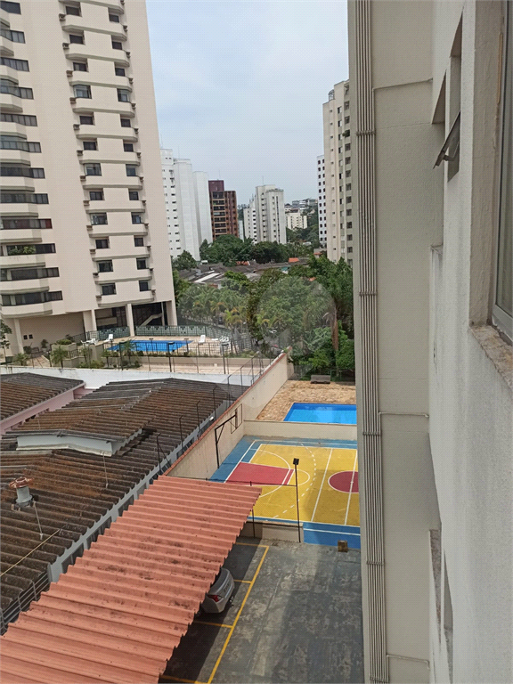 APARTAMENTO NA BRAZ LEME  COM 2 DORMITÓRIOS E PISCINA