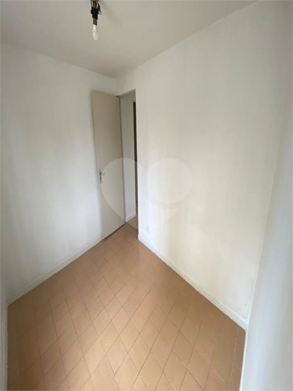 Apartamento Vendo e Locação Vitoria Regia II  de 2 dormitórios 