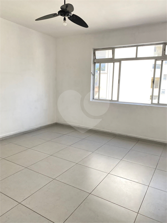 Apartamento à venda com 1 quarto, 30m² - Foto 3