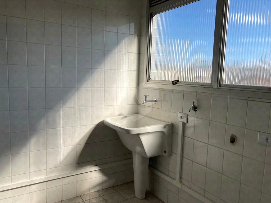 APARTAMENTO em POMPÉIA