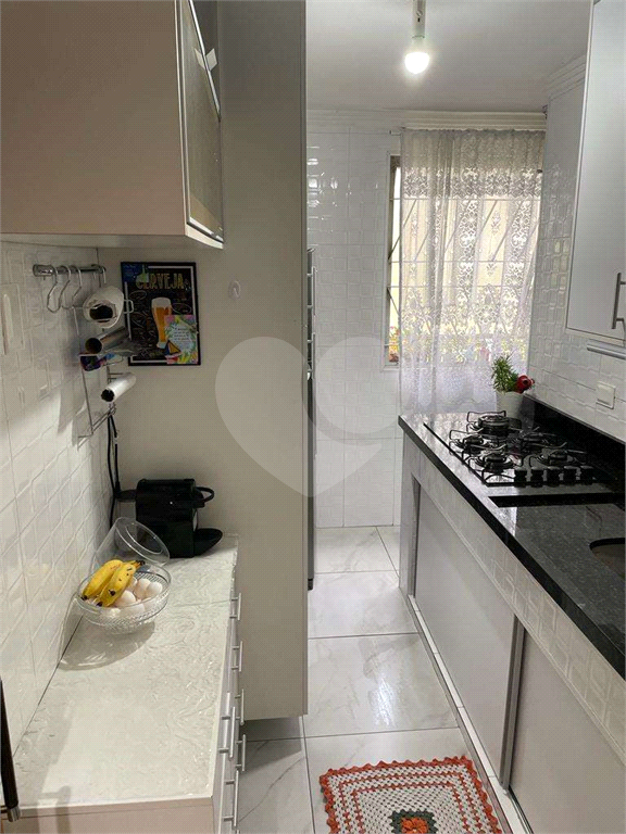 APARTAMENTO em CASA VERDE