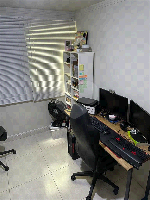 APARTAMENTO em CASA VERDE