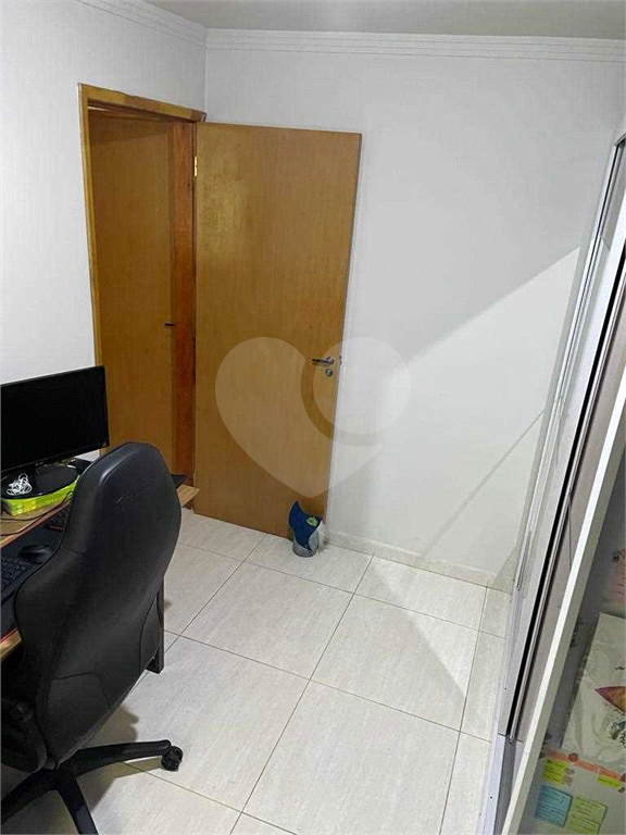 APARTAMENTO em CASA VERDE
