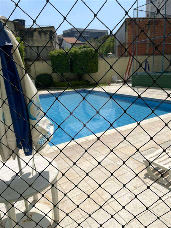 APARTAMENTO em CASA VERDE