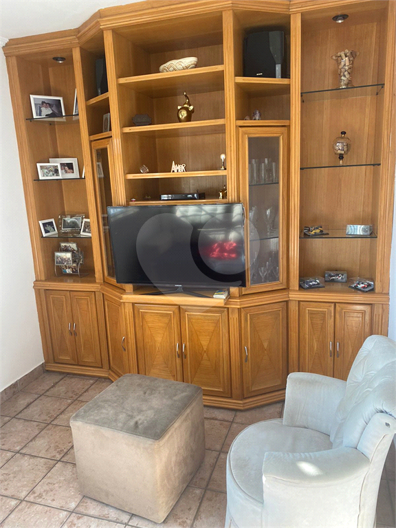 Excelente Oportunidade Casa Térrea!
