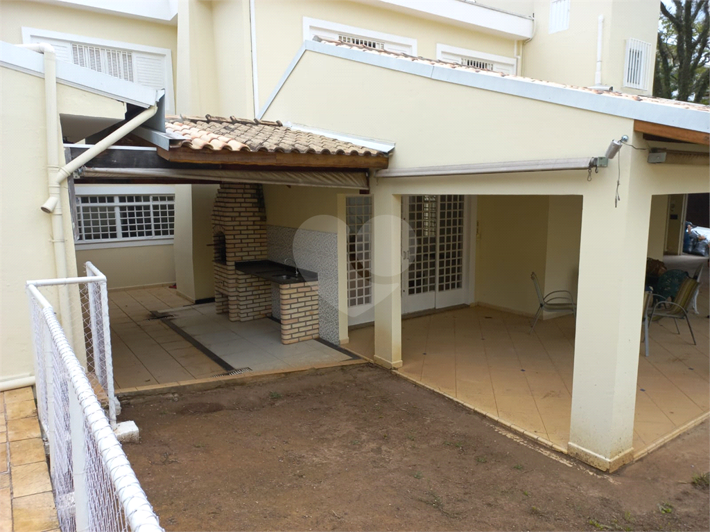 Casa com 800 metros de Terreno uma Mini Chácara dentro do Bairro Jardim Floresta!