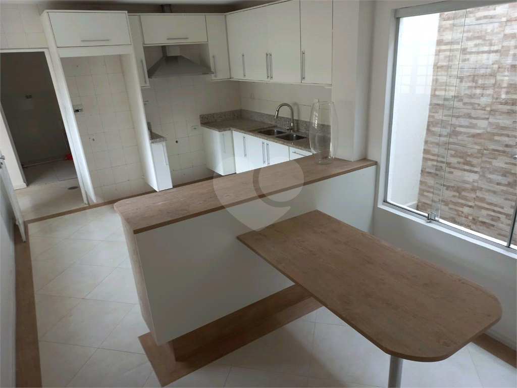 Casa com 800 metros de Terreno uma Mini Chácara dentro do Bairro Jardim Floresta!!