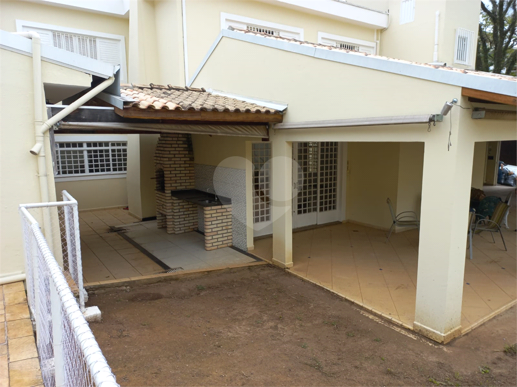 Casa com 800 metros de Terreno uma Mini Chácara dentro do Bairro Jardim Floresta!!