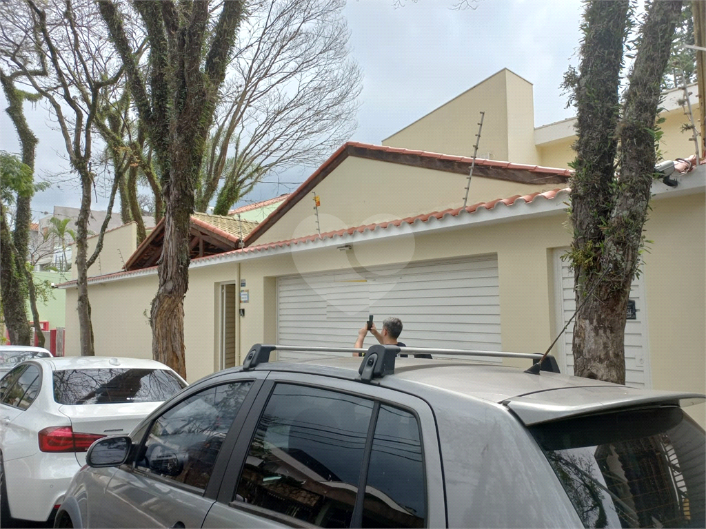Casa com 800 metros de Terreno uma Mini Chácara dentro do Bairro Jardim Floresta!!
