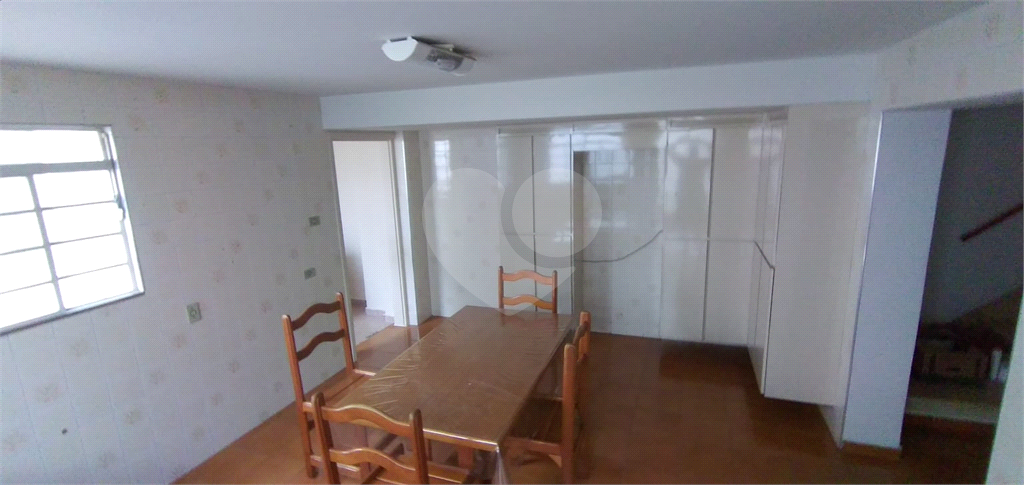 Casa à venda com 3 quartos, 188m² - Foto 2