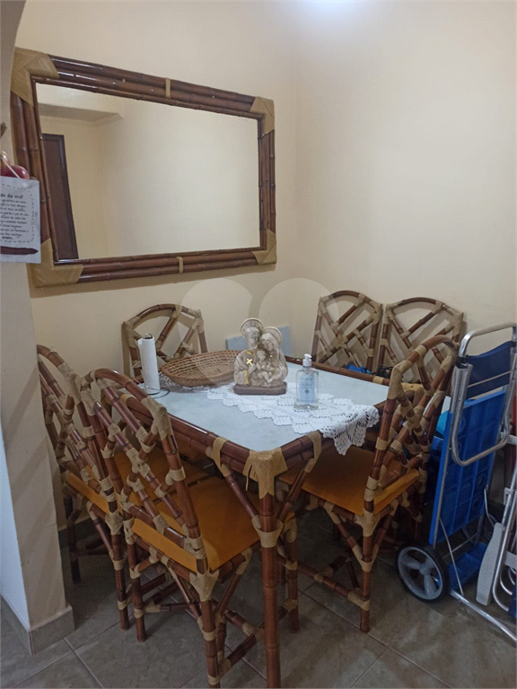 Apartamento à venda na Praia Grande - 47,73m² com 1 dormitório e 1 vaga no bairro Vila Mirim