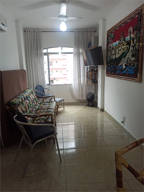 Apartamento à venda na Praia Grande - 47,73m² com 1 dormitório e 1 vaga no bairro Vila Mirim